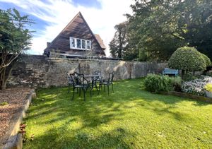 Photo 18- click for photo gallery